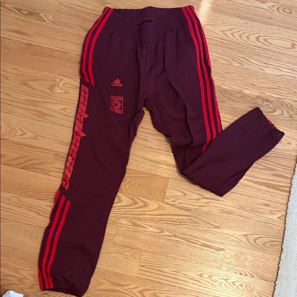 Women Yeezy calabasas Adidas Maroon Track Pants with Red Stripes XS